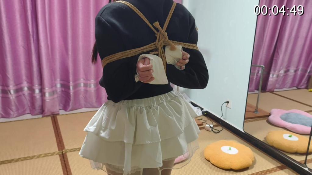 新模特试镜 柑橘家族<br>本地新模试镜纯新人小白没有接触过绳艺捆绑第一次没有绑那么紧那么复杂<br>时间比较短全当福利<br>工作室位于河北邯郸<br>可线下可定拍可体验<br>寻找邯郸附近的模特伪娘女m<br>联系方式<span style='color:#b0b0b0;'>[隐藏文字，购买后可见]</span>