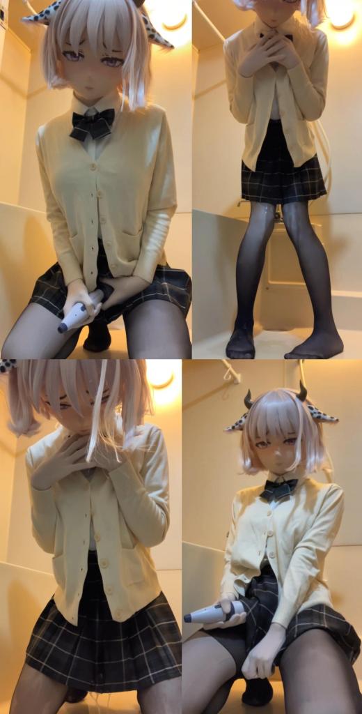 おもらし着ぐるみさん 素体玩偶身着肉色全包紧身衣并头套全包裹的恶魔奶牛魅魔头壳，外搭JK女高水手服衬衣毛衣外套和短裙，裙下的棒棒饥渴难耐...娃娃拿出震动棒刺激棒棒，在阵阵娇喘呻吟中到达强高潮顶点...最后尿了一地...<br>The nude doll is dressed in a flesh colored all inclusive tight fitting suit and a demon cow demon head shell wrapped in a full head cover. It is paired with a JK women's high sailor shirt, sweater jacket, and short skirt, and the stick under the skirt is insatiable The doll took out a vibrator and stimulated the stick, reaching the peak of strong orgasm in waves of moans and gasps In the end, I peed on the ground ..<br>素体の人形は肉色の全包みタイツを着て、頭に全包みの悪魔の乳牛魅魔の頭の殻を着て、外にJK女子高セーラー服のシャツのセーターのコートとスカートを着て、スカートの下の棒の渇きは耐えられない。..人形は振動棒を取り出して棒を刺激し、喘ぎながら強いクライマックスの頂点に達した。最後におしっこをした。..<br>#kigurumi#kig#sailor suit#zentai#fetish#mask#doll#futanari#original character<br>#玩偶装#JK女高#全包紧身衣#恋物#面具#人偶#全身连体衣#扶他#扶她#自设角色#0721#伪娘#小男娘<br>#キグルミ#セーラー服#全身スーツ#フェティッシュ#マスク#ドール#着ぐるみ#全身タイツ#オリキャラ#デンマ#才ナ二—<br><span style='color:#b0b0b0;'>[隐藏文字，购买后可见]</span>