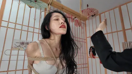 《雅熙极限后手观音绳虐》 性感女神雅熙，后手观音极限紧缚调教，大长腿，内衣，散发，观音并肘，已是最紧，无法再紧。耳光，口球，打屁股。还挺耐造的。视频解压密码：666888 。<br>一绳所爱绳艺体验店面向全国爱好者开放，本店提供绳艺捆绑模特服务、体验女绳师捆绑服务、变装绳艺体验、绳艺婚纱照摄影、体验长时间囚禁服务、绳艺教学培训（收徒）、绳艺流会、绳艺逃脱挑战赛、场地出租、专业麻绳销售，原创绳艺扑克销售、原创视频套图销售、作品人定制、模特原味丝袜出售等，另外本店招募同好合作伙伴。