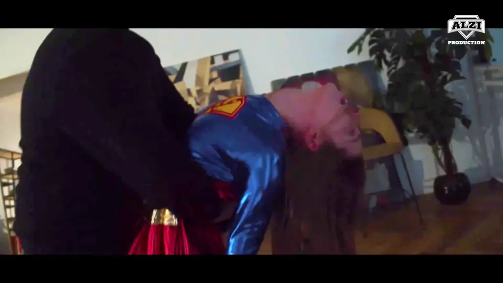 StarLine Defeated Episode 2 Alt 2 Superheroine StarLine defeated by her enemy. <span style='color:#b0b0b0;'>[隐藏文字，购买后可见]</span>