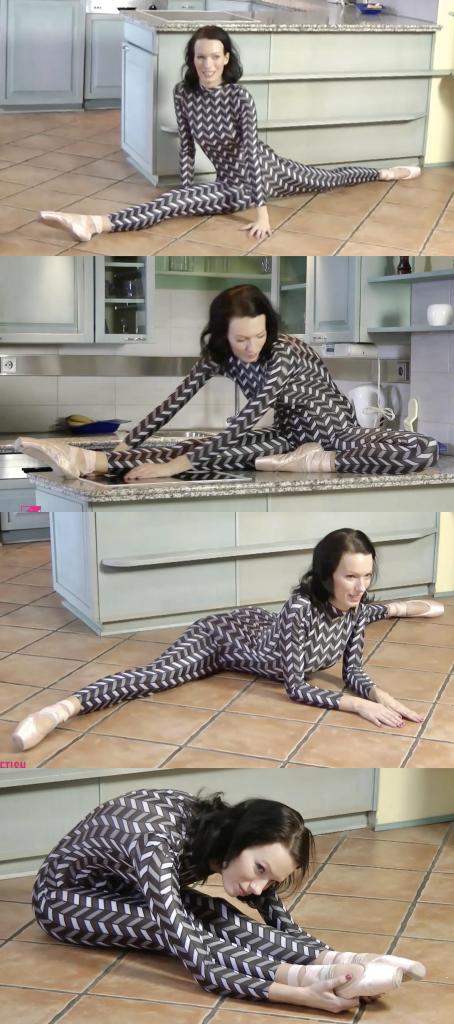 Flexibility in the spandex catsuit 搬一波经典的系列，250部，肝了很久，整个人都肝麻了，终于能在五一假期给大家献上了。<br><br>该系列简称W4F，内容繁杂，元素丰富。<br>涉及各种恋物的方向 —— zentai、胶衣、丝袜、体操服、柔术、一字马、女同、男女、SM调教等等。<br><br>预览图做的很全面，大家购买时参考预览图就好了。<br>量太大了，所以文案就不写了，预览15秒也不选了，请海涵见谅。<br><br>还望大家多多支持捧场，祝大家五一节日快乐。<br><br><br><br><span style='color:#b0b0b0;'>[隐藏文字，购买后可见]</span>