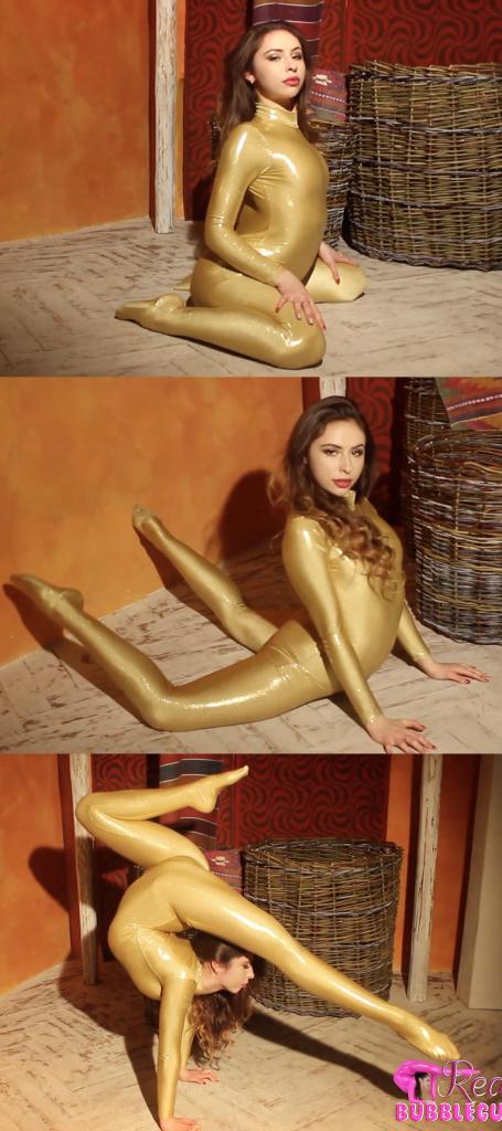 Snake woman in the basket 搬一波经典的系列，250部，肝了很久，整个人都肝麻了，终于能在五一假期给大家献上了。<br><br>该系列简称W4F，内容繁杂，元素丰富。<br>涉及各种恋物的方向 —— zentai、胶衣、丝袜、体操服、柔术、一字马、女同、男女、SM调教等等。<br><br>预览图做的很全面，大家购买时参考预览图就好了。<br>量太大了，所以文案就不写了，预览15秒也不选了，请海涵见谅。<br><br>还望大家多多支持捧场，祝大家五一节日快乐。<br><br><br><br><span style='color:#b0b0b0;'>[隐藏文字，购买后可见]</span>