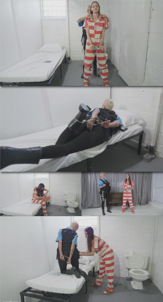 Trixie's escape part#1 片子名称：Trixie's escape part#1<br><br>美丽的姑娘Trixie，她有着美丽的颜值和一双引以为傲的大长腿，性感而又温柔，她遭受到阴谋被警察逮捕了，手铐脚镣组合把她禁锢的紧紧地不能逃脱，囚室生活篇他利用囚室角落的小工具成功打开手铐脚镣，再女警进来侮辱他的时候实现成功反杀逃脱牢狱