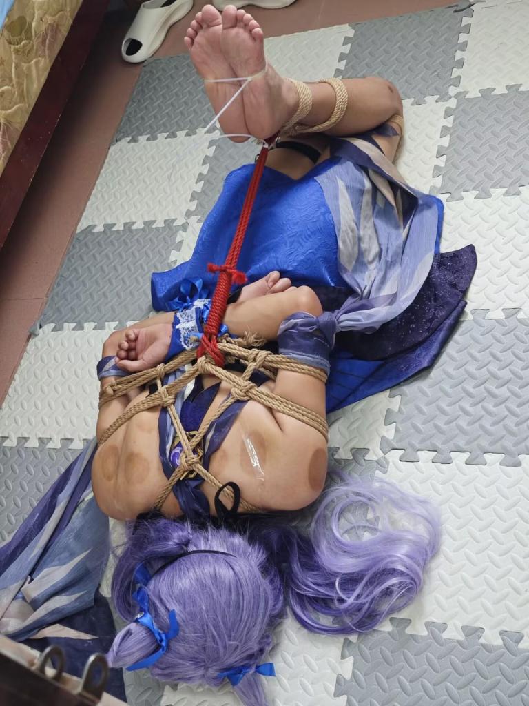 【蕉蕉鱼】刻晴cos驷马放置郊狼电击（伪娘） 见谅，他拔罐的痕还没消。解压码JJY，蹲广东附近的同好一起玩。