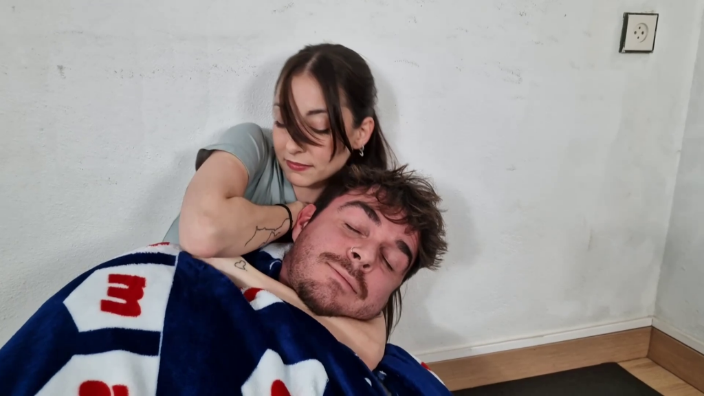 Not In My House Andy enters her house to find a strange man having a nap on her couch. She wakes him up and puts him in a really tight Rear Naked Choke, putting him on the floor. He awakens to find himself with he’s hands and chest bound, just to immediately get tightly cleave gagged. She sits behind him as she chokes him with her strong hands and holds him down with a strong Scissor Choke. He struggles and tries to break free, but Andy squeezes the life out of him...