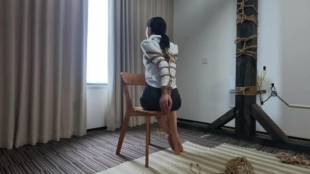 【试镜】【胖竹子】【花花】她真的好漂亮！三组姿势实测！能露脸欢迎定制！ 她好好看！关键能露脸！欢迎定制！<br><br>有任何合理的建议 意见 问题 咨询 欢迎联系QQ客服号↓<br><br>联系方式：Q453475236 说明：需求 内容 预算 不闲聊<br><br><br><span style='color:#b0b0b0;'>[隐藏文字，购买后可见]</span>