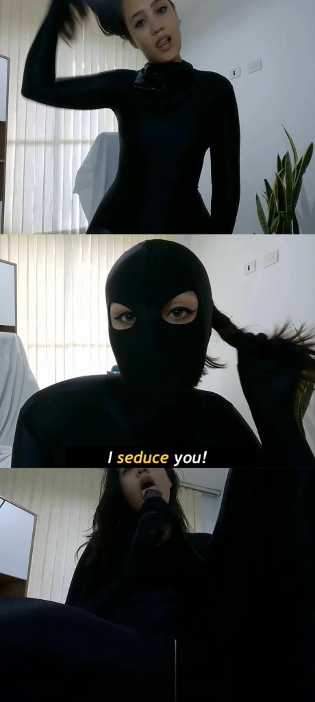 How Riding Is Done 创作：Nickymask<br>Nickymask 11月24日作品<br>Hey, here is a video where I talk dirty to you. I and do my best to dominate you while wearing my zentai black body suit. There is a zipper that I've added to the suit and this will play in handing later during the video where I unzip it to start playing with this huge dildo. You can enjoy watching me fuck this dildo, legs up in a chair , squating up and down while I moan out of pleasure. You'll going to love it. I m 100% sure!<br>喜欢zentai和反差的朋友们可以看看