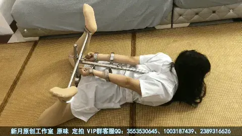 【佳怡工作室】【佳怡】护士小姐姐挑战驷马铐各种姿势 解不开被随意玩弄挠痒 真的是太欺人太甚了 【佳怡工作室】定拍视频、定制音频QQ：2019384890<br> 出原味妹子：【佳怡】2019384890备用号 3790754527【琳媚】2633257891备用号3663888944可以和妹子本人直接交流<br>【其他业务】约绑攻略有售，工作室正式会员折扣，收网调狗狗 加客服妹子Q：2019384890<br>护士小姐姐挑战驷马铐各种姿势 解不开被随意玩弄挠痒 真的是太欺人太甚了