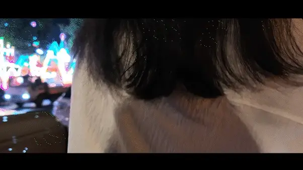 【半岛束艺台】【幼狮】YT3233 抽风式临时测试影石luna云台相机 ◀️本来只是想逛个夜市，突然想测试一下影石luna的夜视能力，于是有了这期很草率的节目。一个影石已经如此能打了，pocket4p还不得逆天啊。<br><br>㊙️【解压密码】peninsula2018,修改后缀名mp4,勿在线解压和观看<br><br>◀️约拍资讯：<br>【桃子】<br>✅微信:Li-xiaoyang09<br>✅所在地：深圳<br>【奎因】<br>✅微信:HxhAurora_<br>✅所在地：聊城<br>注：模特信息均为友情推送，本台不对上述模特的约拍活动负责。<br><br>➡️【半岛束艺台】不做精品只做生活，用镜头记录真实绳艺，纯净捆绑，健康游戏！为每一个热爱捆绑的朋友展示最纯粹的绳艺，为每一个顾客用心打造属于您的专属作品。<br>✅主页:https://www.bdbd.app<br>✅微信:peninsulastudio<br>✅QQ:2245148409<br>✅推:@PENINSULABDTV6<br>✅官方用绳:https://sm3guoji.taobao.com/<br>业务咨询秒回，闲聊看心情，色情勿扰。
