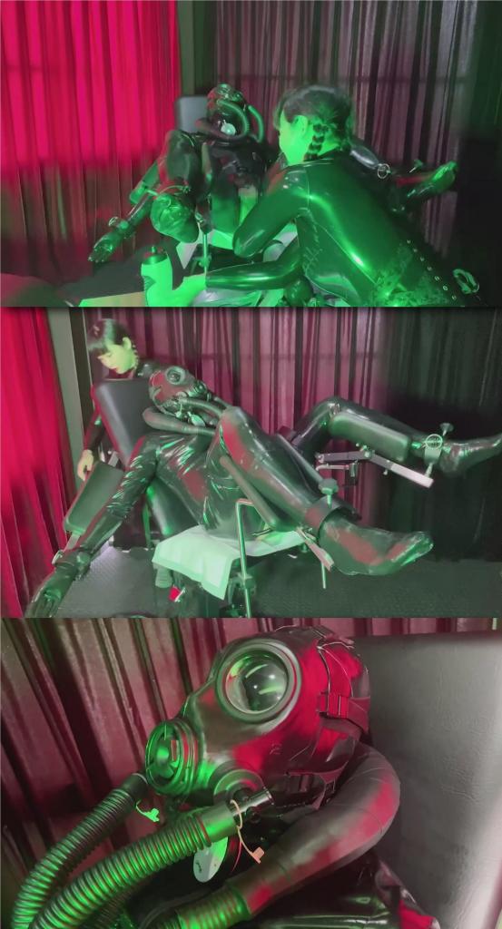 Anal Fucking Machine in the Bondage Chair! 片名：Anal Fucking Machine in the Bondage Chair!<br><br>这个是男M片，请喜欢此类的朋友购买，谢谢<br><br>This rubber masochist experiences what it’s like to be bound in the bondage chair!<br>Hinako prepares the electric fucking machine with an extra large dildo and sets it penetrate her sub’s asshole again and again, leaving him powerless to do anything about it ????<br>He must have felt a little too good, because he strained himself and the dildo came out of his ass! That setting must have been really really intense.<br>I guess that’s what happens when you experience pleasure as great as this.<br><br>这位橡胶受虐者体验了在束缚椅上被束缚的感觉！<br>Hinako准备了一台电动大假阳刚，并让它一次又一次地插入她“子”的屁眼里，让他对此无能为力？？？？<br>他一定是感觉太舒服了，因为他用力过猛，假阳刚从他的屁眼里掉了出来！那场景一定非常非常激烈。<br>我想，当你体验到如此巨大的愉悦时，就会发生这样的事情。