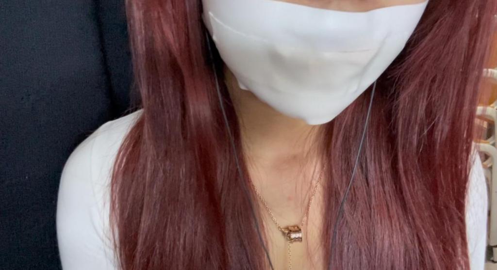 胶带封嘴挣脱 素人定拍，可爱的小姐姐为了测试各种胶布的粘度，亲自用毛巾堵嘴各种胶布封嘴挣脱。<br>