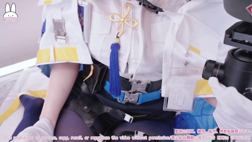 ????????/栞????るり????のコスプレで秩序を乱す、わる〜〜いお◯んぽ確保っ????発情の乱れと尊厳のためにイキ我慢耐久????オナサポASMR【りずな】 小姐姐Cos的是彩虹社的栞波琉璃，爽玩了假阳具，发出可爱的声音。正片开始于20分11秒。<span style='color:#b0b0b0;'>[隐藏文字，购买后可见]</span>