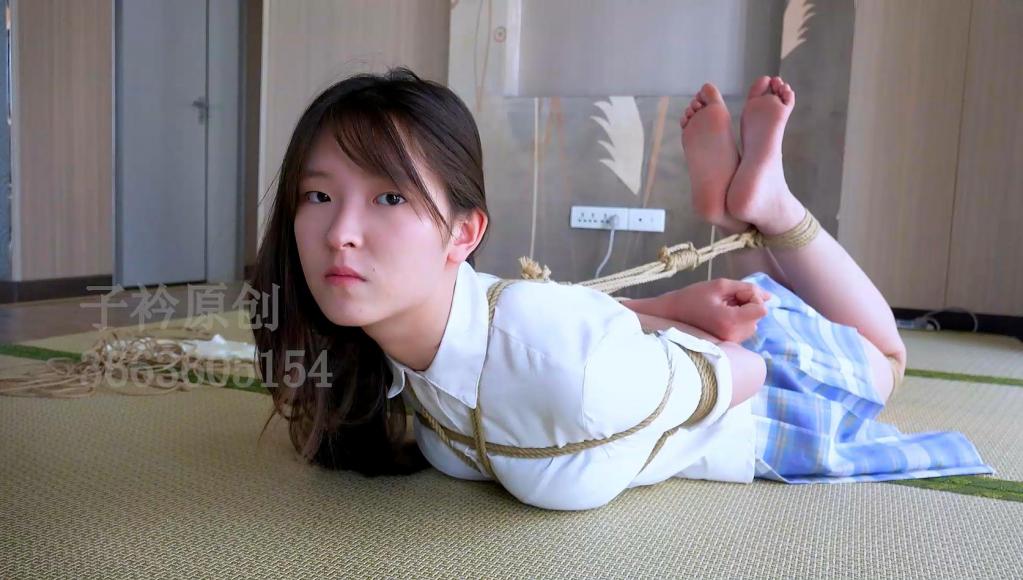 【子衿原创】30722 新模优优捆绑初体验 百度下载解压密码：zjsy,子衿工作室向全国绳艺爱好者提供：体验捆绑绳模服务、绳艺作品销售、作品定制、视频网调、原味等，另外本店招募绳模，。<br>订拍请联系QQ：3663605154