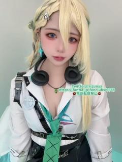 口鳥潮/リ◯ネー自撮り???? 小姐姐Cos的是鸣潮的琳奈，振动棒和假阳具齐上阵一起玩 ワルキューレ (りずな)