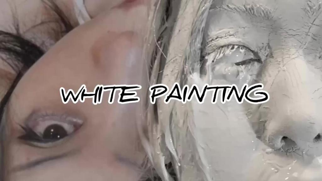WHITE PAINTING Creator: 白塗りドールワークス（旧 blanc fixe ） (白が好き)<br><br>WHITE PAINTING<br><br>ペイントテストの模様を編集しました。<br>4種類の異なる塗料をモデルさんに塗って状態の確認を行いました。<br><br>塗料は刷毛塗りで乾かしています。<br>髪の毛にも塗って乾かしています。<br>目にも入れています。<br><br>テスト結果は公表いたしません。<br>今回は作品のための撮影ではないので、楽しく喋りながらの撮影になります。雰囲気が伝わればと思います。<br>音声は一部カットしているので聞き取りにくいかと思いますが、あくまでも雰囲気をお伝えするものです。ご了承ください。<br><br>モデル　はじめ様<br><br>収録時間22分<br><br>白色涂料<br><br>编辑了油漆测试的图案。<br>在模特身上涂了四种不同的涂料，检查状态。<br><br>涂料是用刷子涂的并晾干。<br>也涂在了头发上并晾干。<br>也弄到了眼睛里。<br><br>测试结果不公开。<br>这次拍摄不是为了作品，所以会边聊天边拍摄。我希望能传达出气氛。<br>因为音频有部分剪掉，可能不太好听清，但主要是为了传达气氛，请谅解。<br><br>模特：はじめ