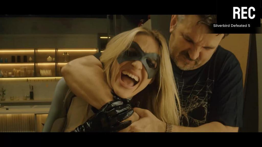 Silverbird Defeated 5 Superheroine defeated by her enemy. <span style='color:#b0b0b0;'>[隐藏文字，购买后可见]</span>
