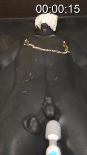 【预告】8.11发布，小贱狗在真空床里带锁被榨精射后责，被乳夹夹得奶奶疼同时还被用湿毛巾水刑窒息tk，出来的时候全身湿透瘫软 点点关注，8.11号发布正片