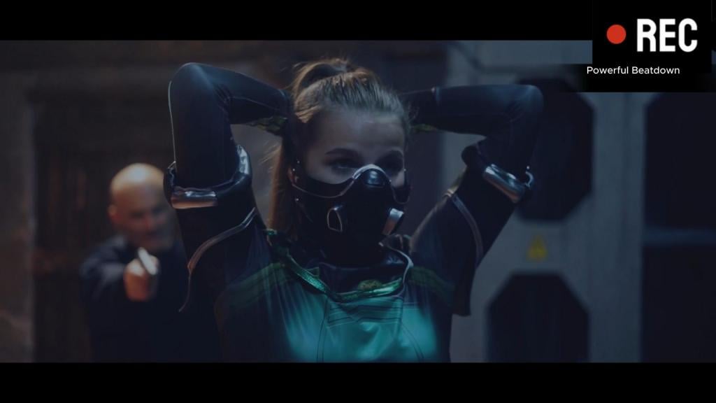 Powerful Beatdown Superheroine defeated by her enemy.<span style='color:#b0b0b0;'>[隐藏文字，购买后可见]</span>