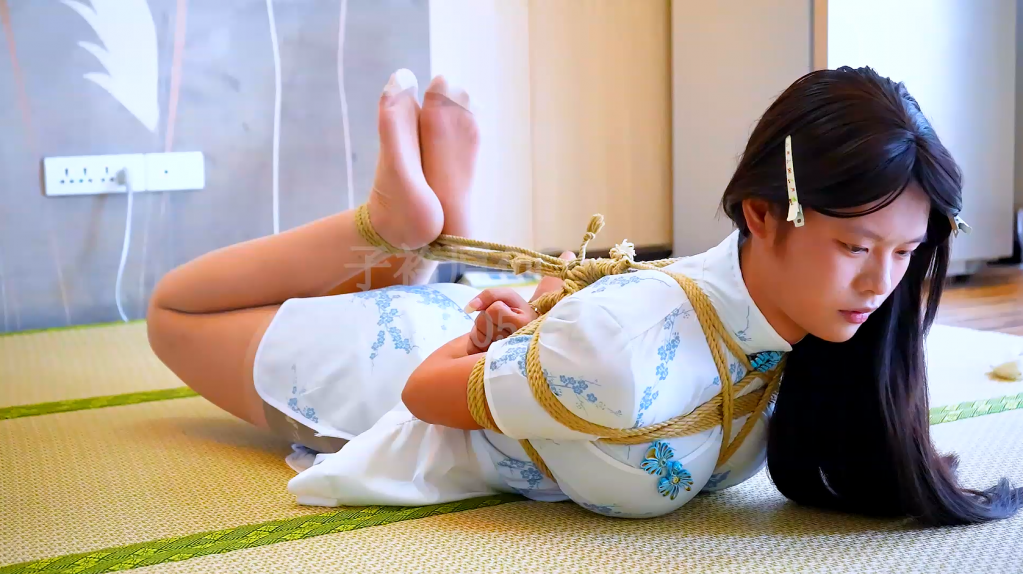【子衿原创】30908大胸学妹沫然极限驷马 百度下载解压密码：zjsy,子衿工作室向全国绳艺爱好者提供：体验捆绑绳模服务、绳艺作品销售、作品定制、视频网调、原味等，另外本店招募绳模，。<br>订拍请联系QQ：3663605154
