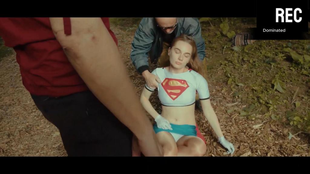 Dominated Superheroine defeated by her enemy. <span style='color:#b0b0b0;'>[隐藏文字，购买后可见]</span>