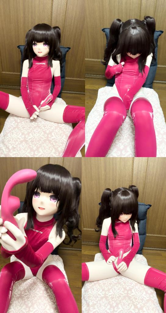There Are Toys Like This at Home? Yumemi finds a toy at home and decides to play with it. Between remarks about her favorite soba and summer, she describes the toy session and the physical reactions it produces.