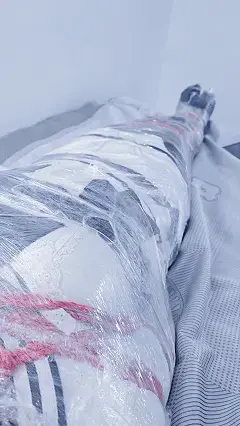 [追风的游戏] [Chasing Wind Games] Full Wrap, Overnight Display, Neck Restriction, and Electrical Play Full-Cover Overnight Restraint combines overnight placement, neck control, and electrical play. Guangzhou appointments available; password: windgames.