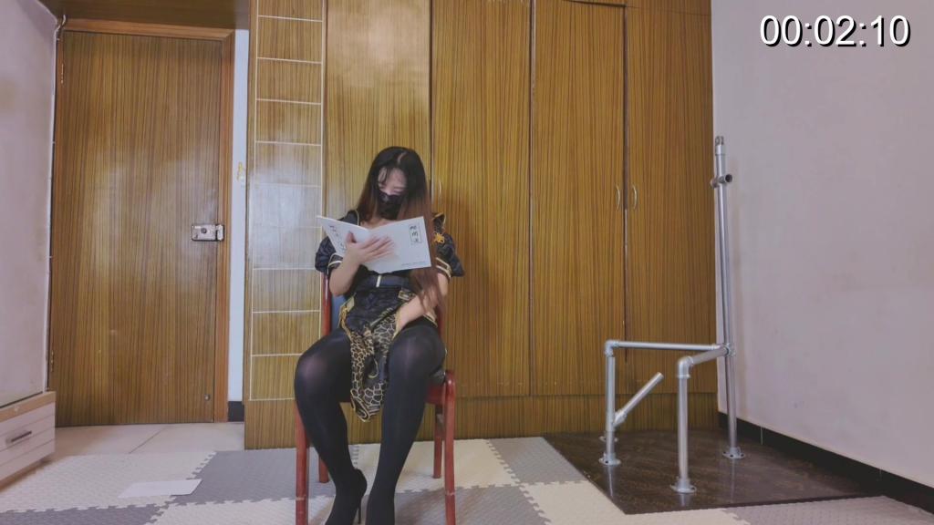吊缚强制高潮  喷水 2-1 女m cos服  戴啵啵呗阅读 忍不住自己动手自慰 被迷晕后  单腿吊缚  强高失禁<br>定拍  约拍  线下体验 VX:shanshuikb    QQ:913217879
